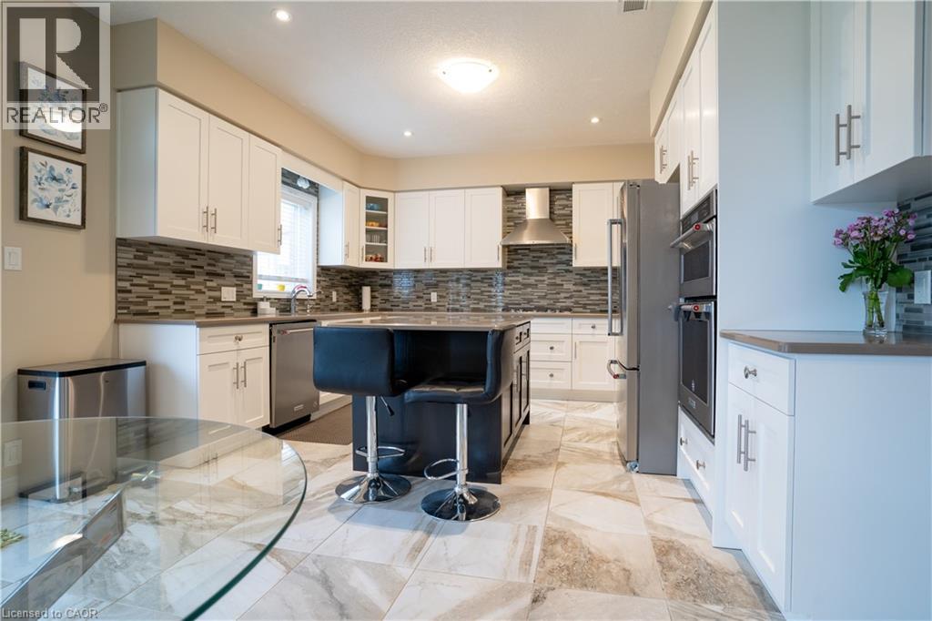 792 Snowberry Court, Waterloo, Ontario  N2V 0E7 - Photo 10 - 40808985