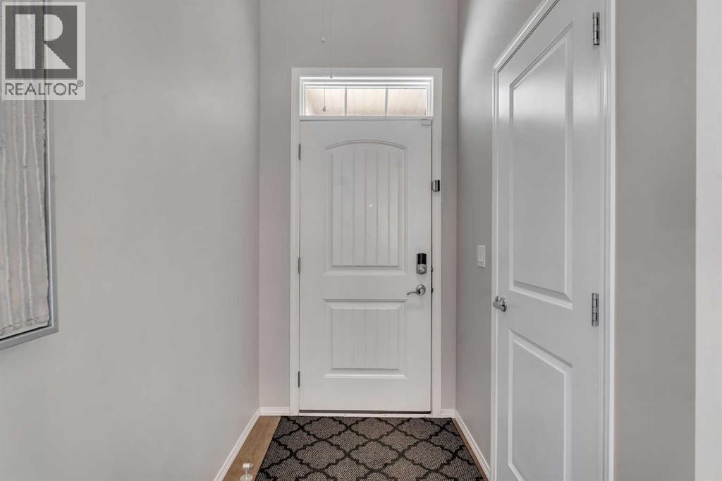 16 Nolancrest Circle Nw, Calgary, Alberta  T3R 0T8 - Photo 5 - A2289469