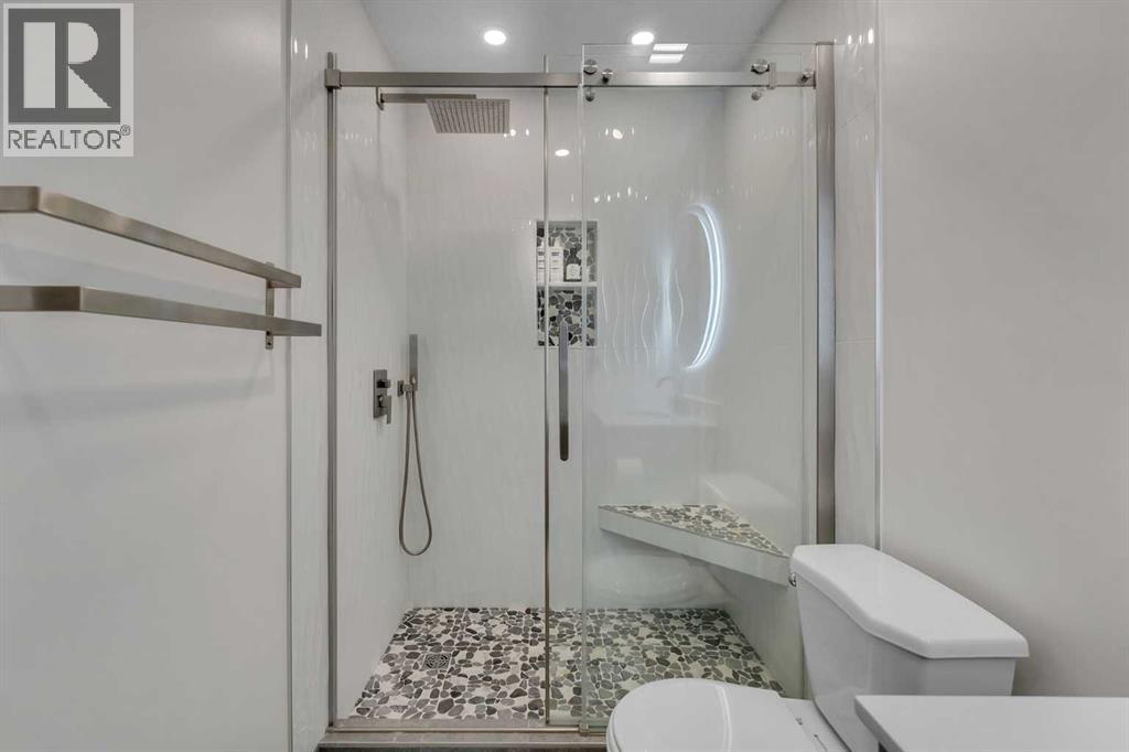 199 Hawkmere Road, Chestermere, Alberta  T1X 1T4 - Photo 28 - A2290630