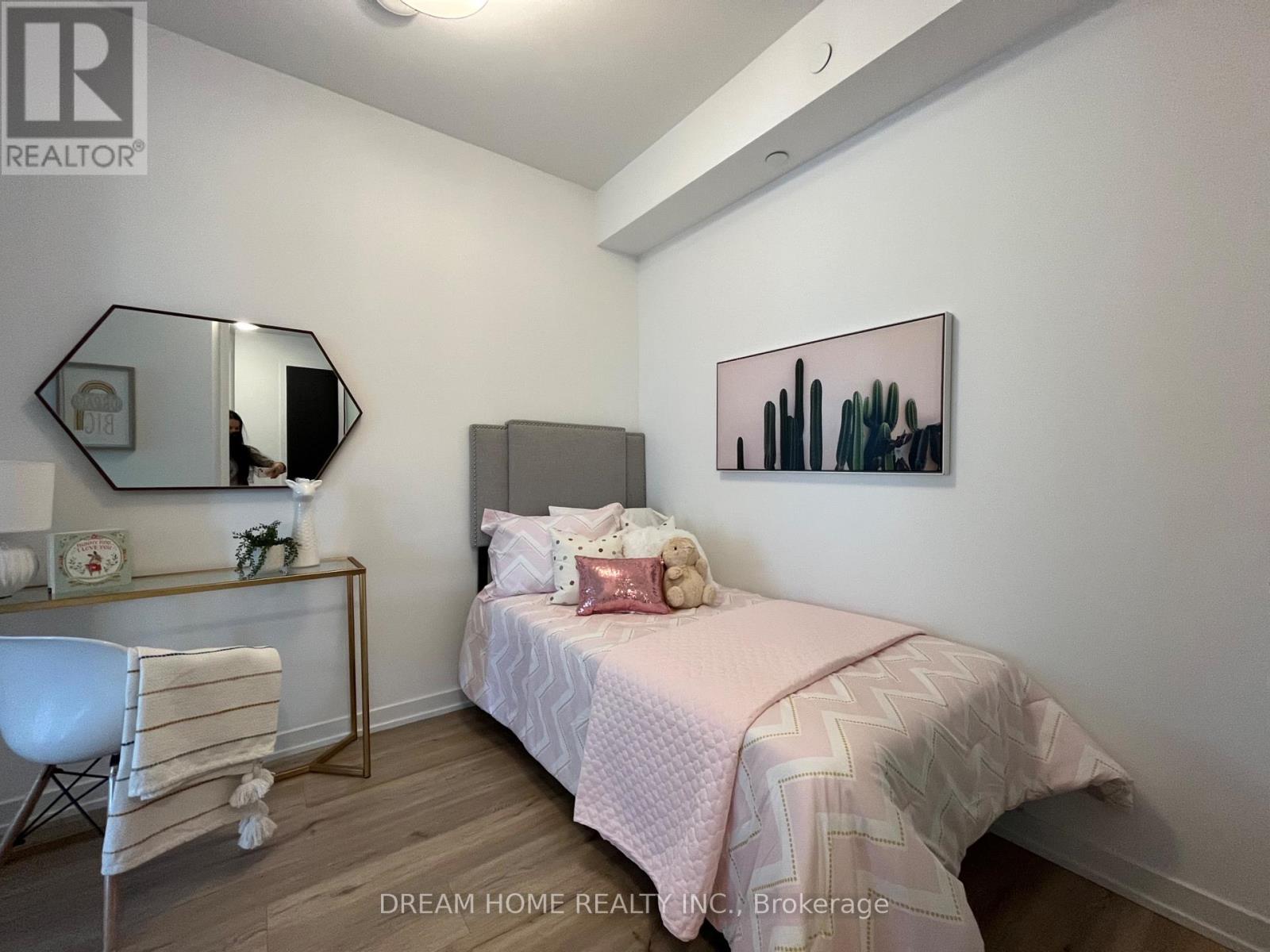 306 - 609 Avenue Road, Toronto, Ontario  M4V 2K3 - Photo 6 - C12825054
