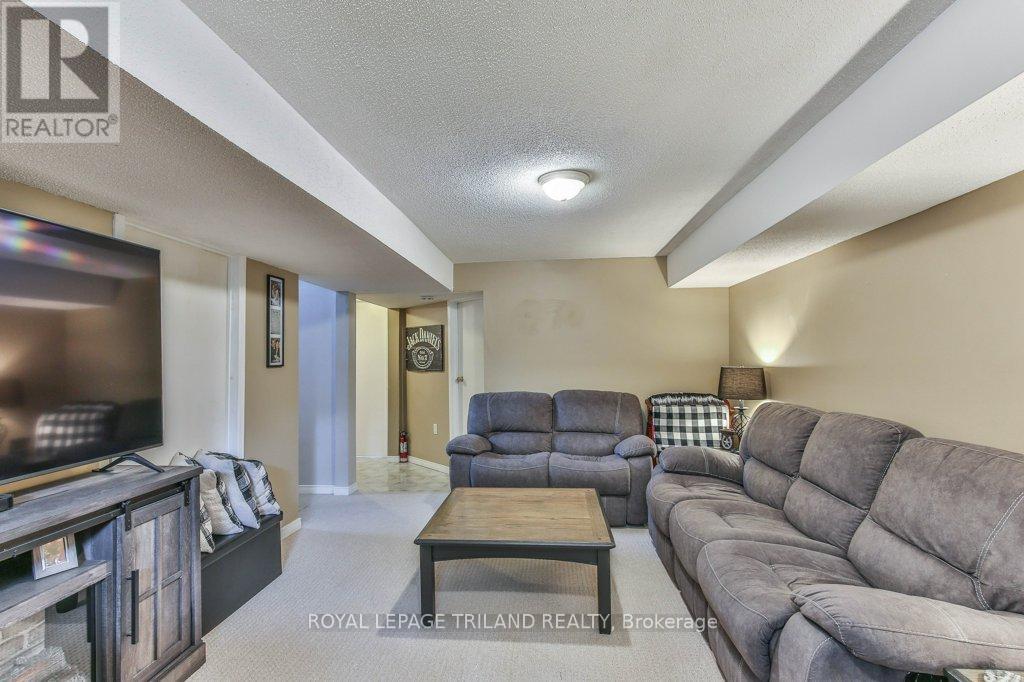 15 Talavera Crescent, London East, Ontario  N5V 1K7 - Photo 27 - X12864570