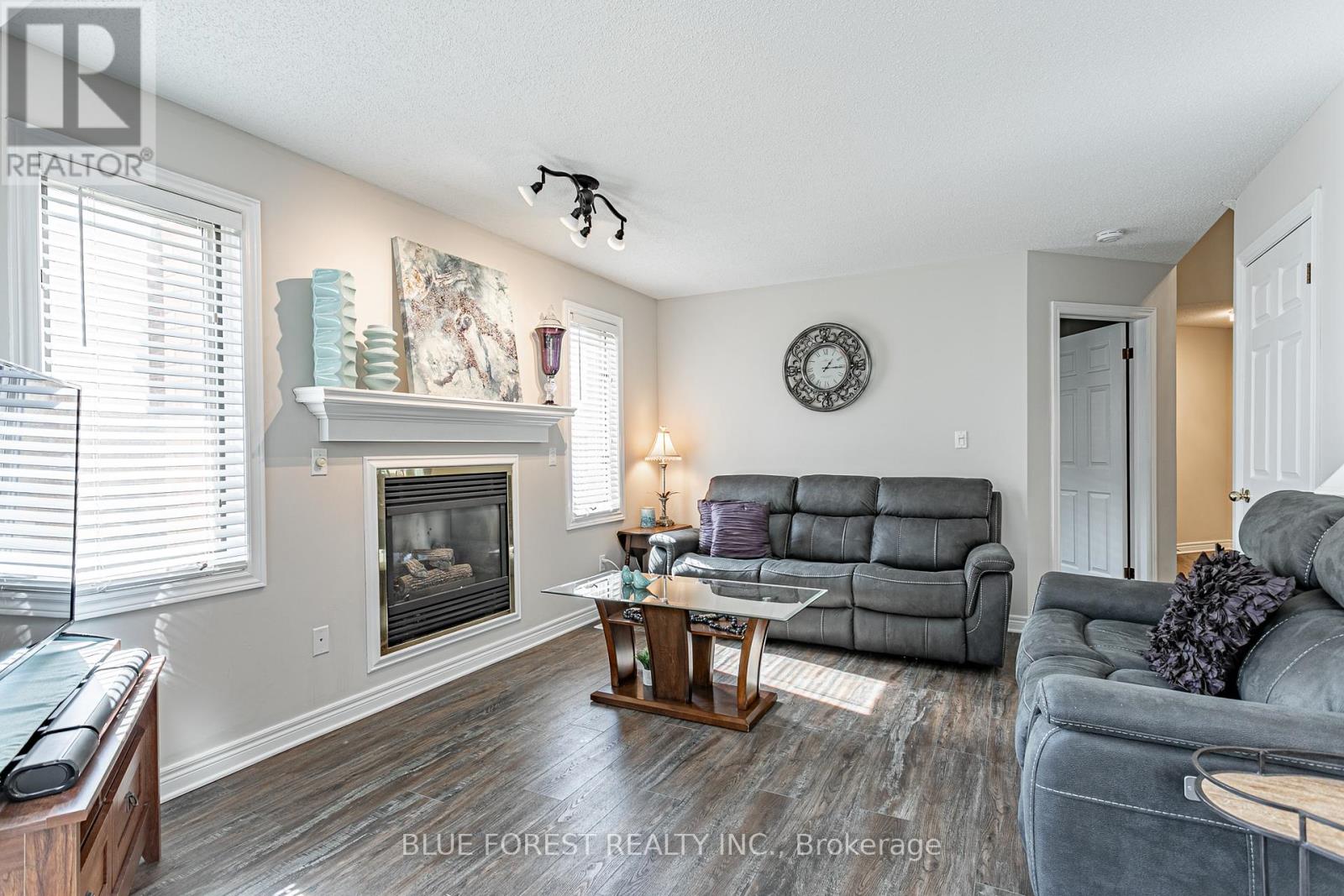 14 Eric Drive, Thames Centre, Ontario  N0L 1G1 - Photo 13 - X12864586