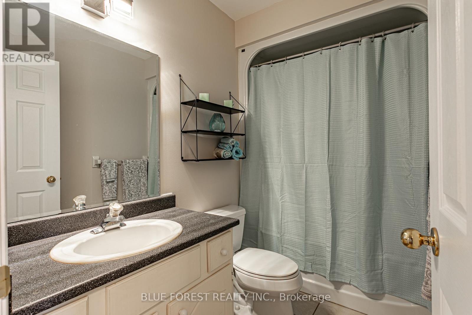 14 Eric Drive, Thames Centre, Ontario  N0L 1G1 - Photo 25 - X12864586