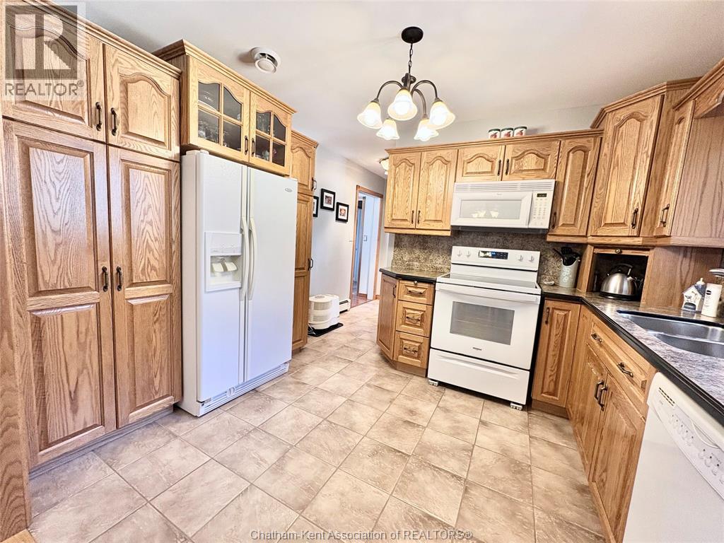 7763 Talbot Trail, Raleigh Township, Ontario  N0P 1A0 - Photo 14 - 26004863