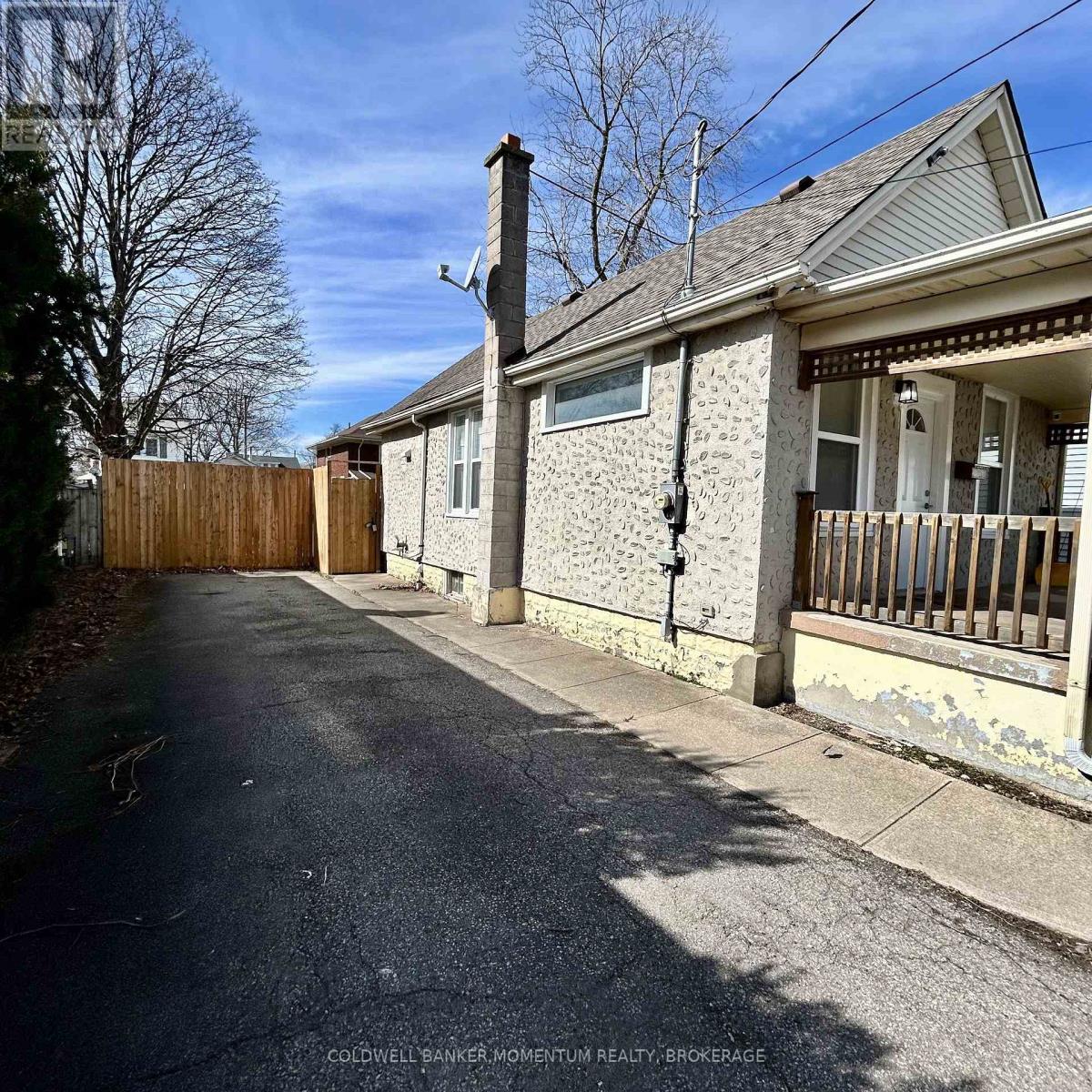 11 Greenlaw Place, St. Catharines, Ontario  L2R 4S5 - Photo 7 - X12864568