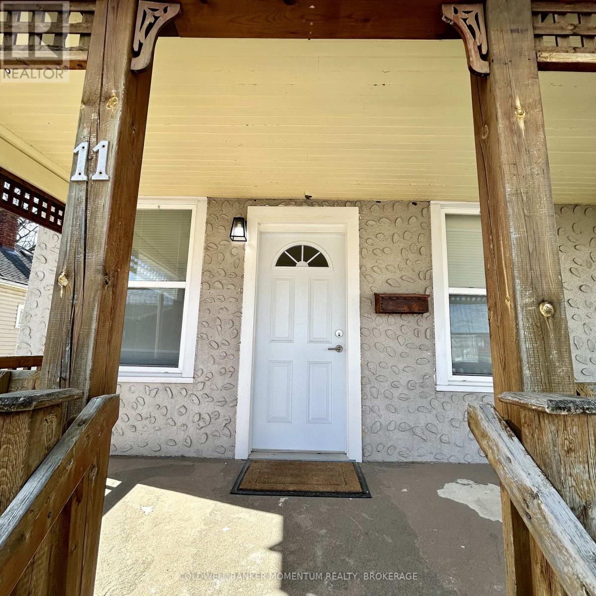 11 Greenlaw Place, St. Catharines, Ontario  L2R 4S5 - Photo 8 - X12864568