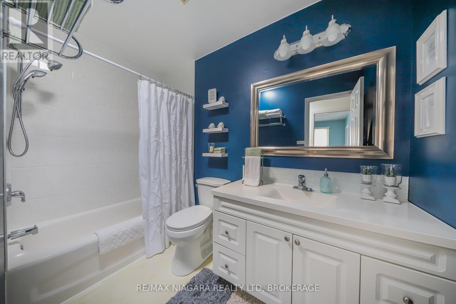 42 Seymour Avenue, St. Catharines, Ontario  L2P 1A7 - Photo 14 - X12864580