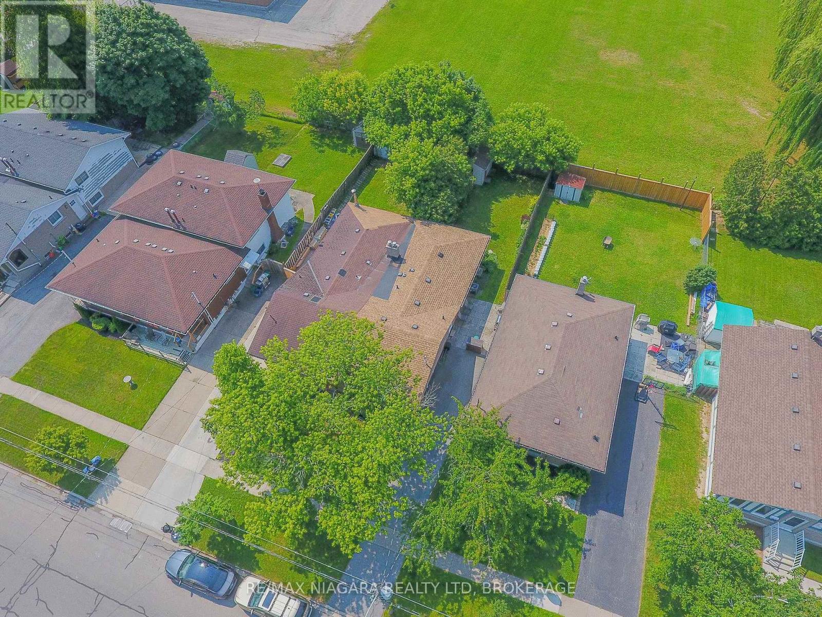 42 Seymour Avenue, St. Catharines, Ontario  L2P 1A7 - Photo 29 - X12864580