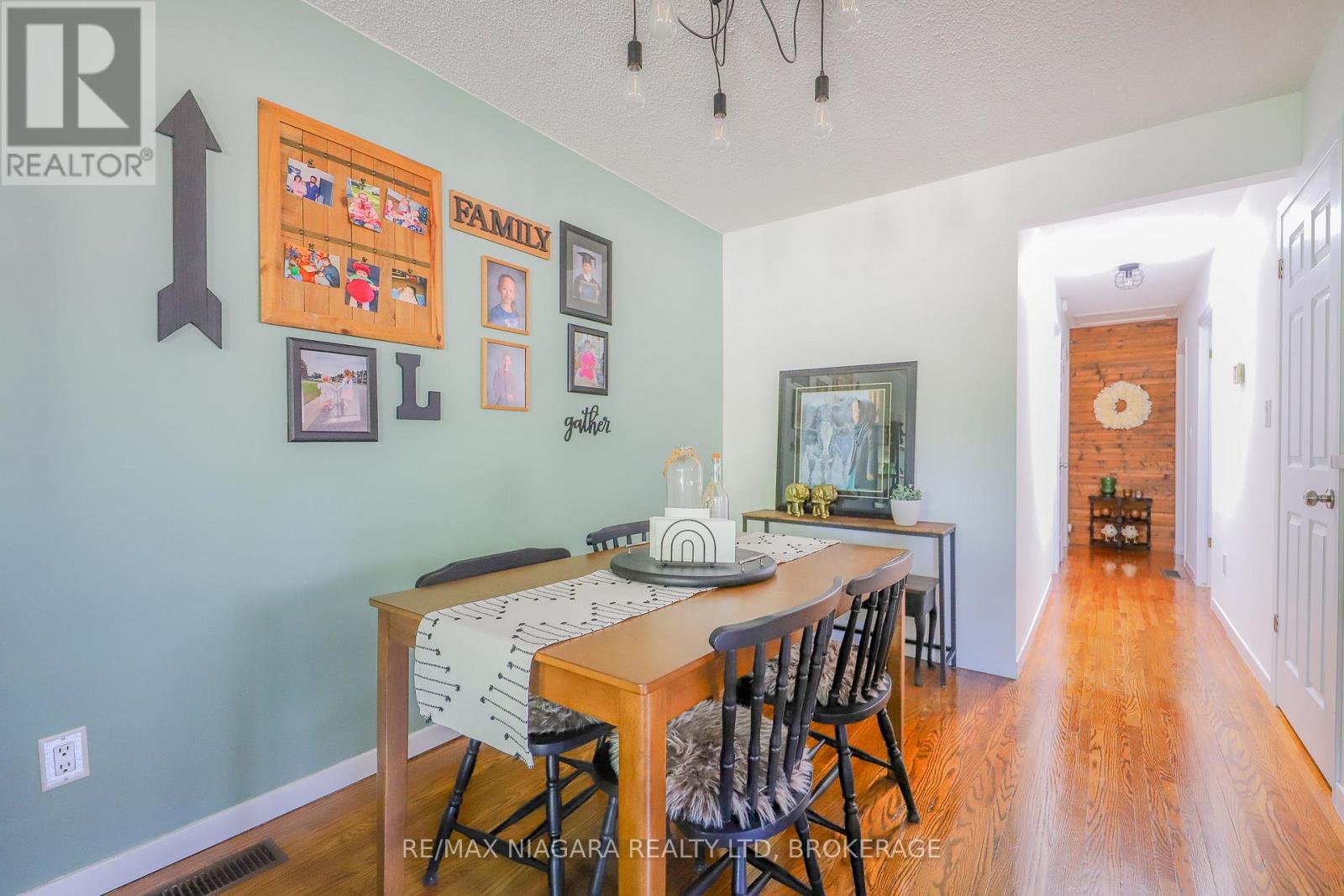 42 Seymour Avenue, St. Catharines, Ontario  L2P 1A7 - Photo 6 - X12864580