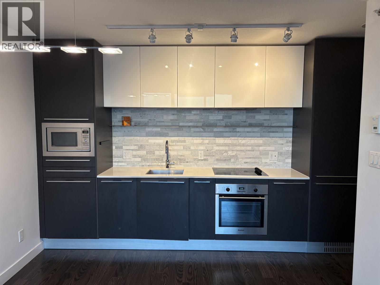 2005 8131 Nunavut Lane, Vancouver, British Columbia  V5X 0E2 - Photo 3 - R3095437