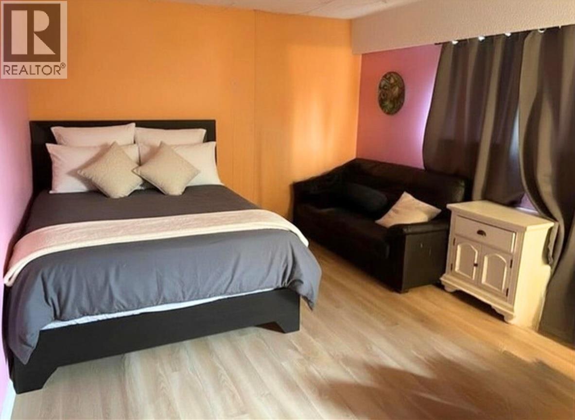 6811 Riverdale Drive, Richmond, British Columbia  V7C 2G3 - Photo 13 - R3097644