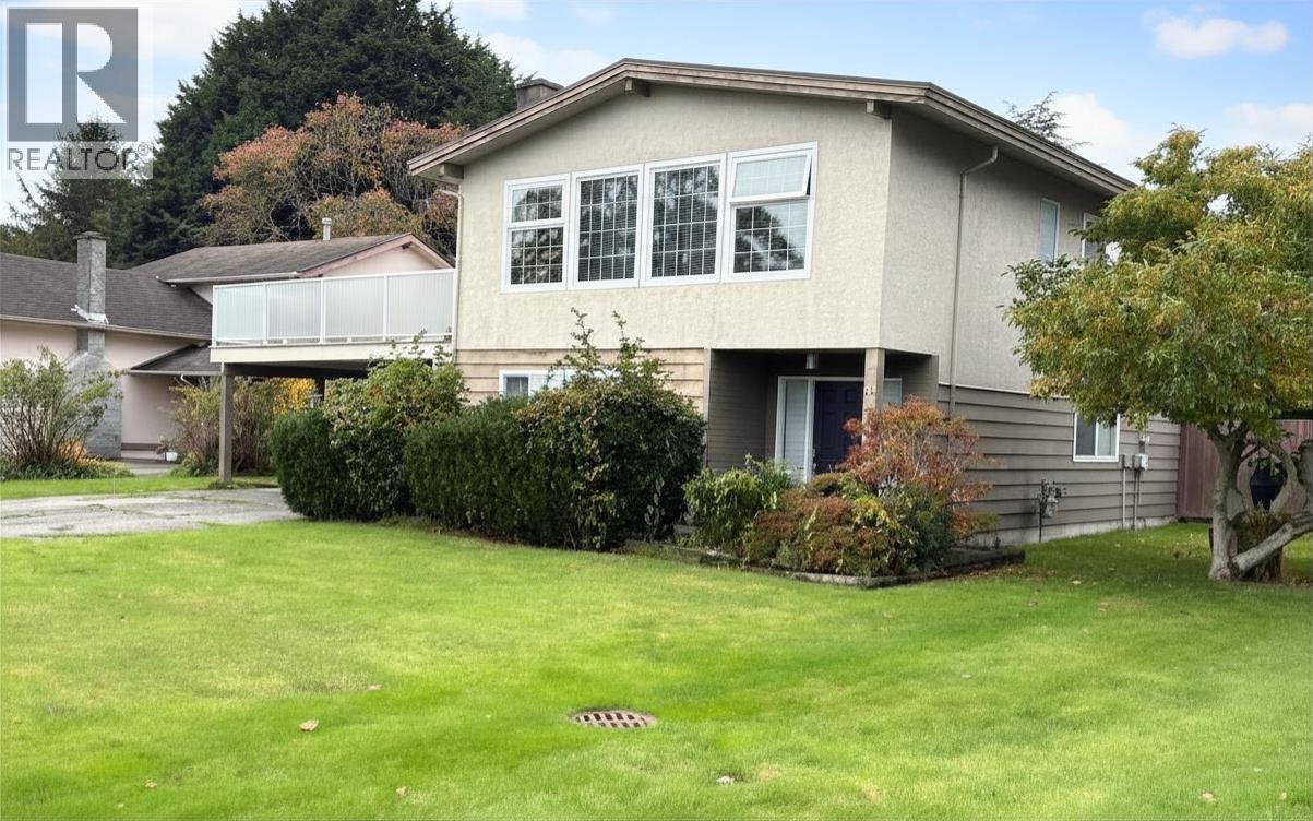 6811 Riverdale Drive, Richmond, British Columbia  V7C 2G3 - Photo 3 - R3097644