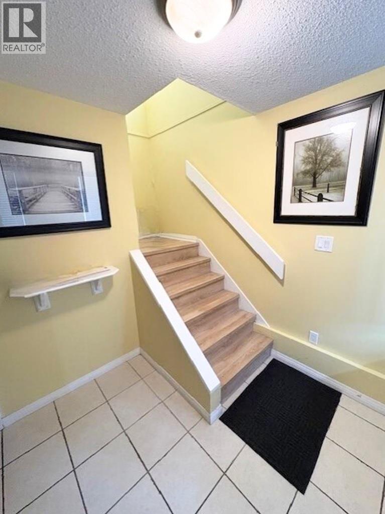 6811 Riverdale Drive, Richmond, British Columbia  V7C 2G3 - Photo 12 - R3097644