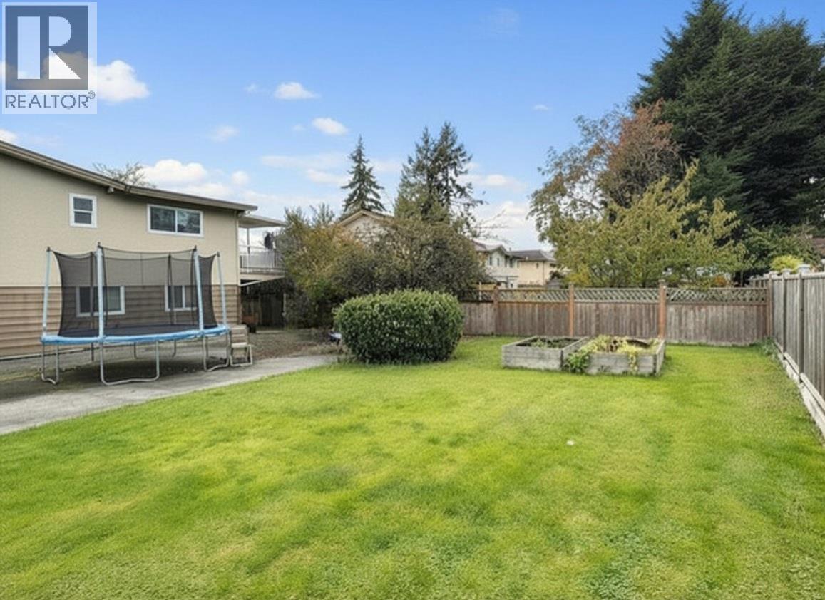 6811 Riverdale Drive, Richmond, British Columbia  V7C 2G3 - Photo 20 - R3097644