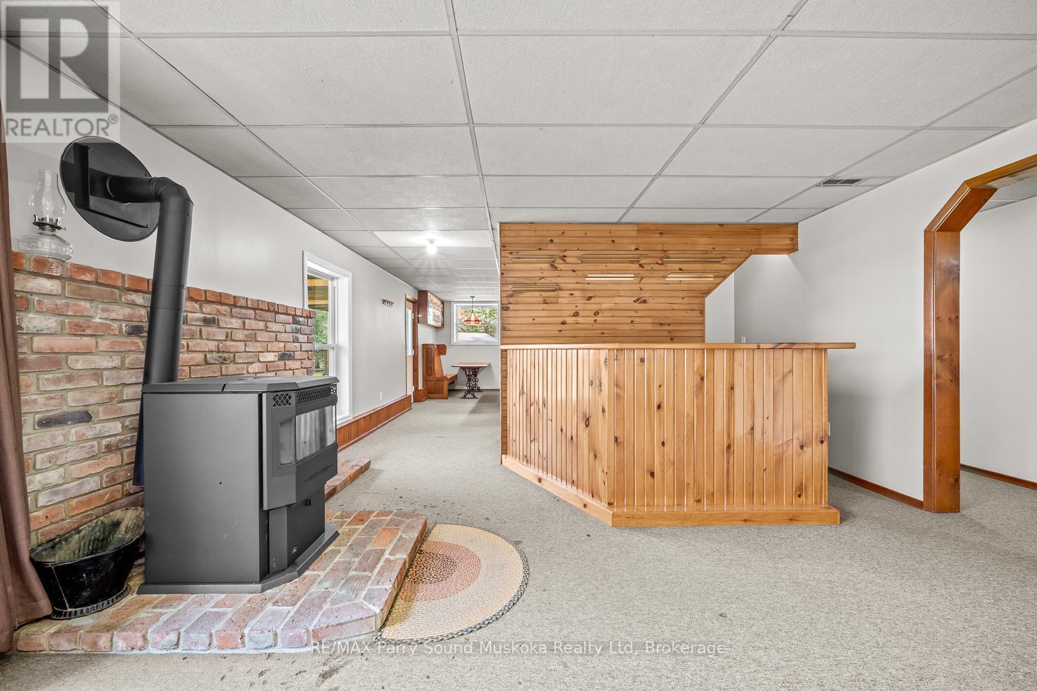 258 Lakeside Trail, Magnetawan, Ontario  P0A 1P0 - Photo 35 - X12864604