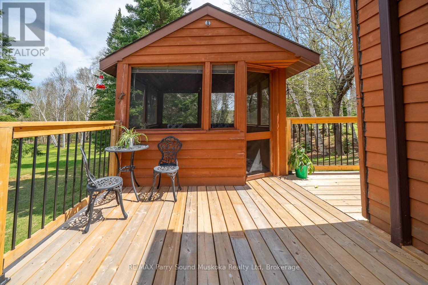 258 Lakeside Trail, Magnetawan, Ontario  P0A 1P0 - Photo 40 - X12864604