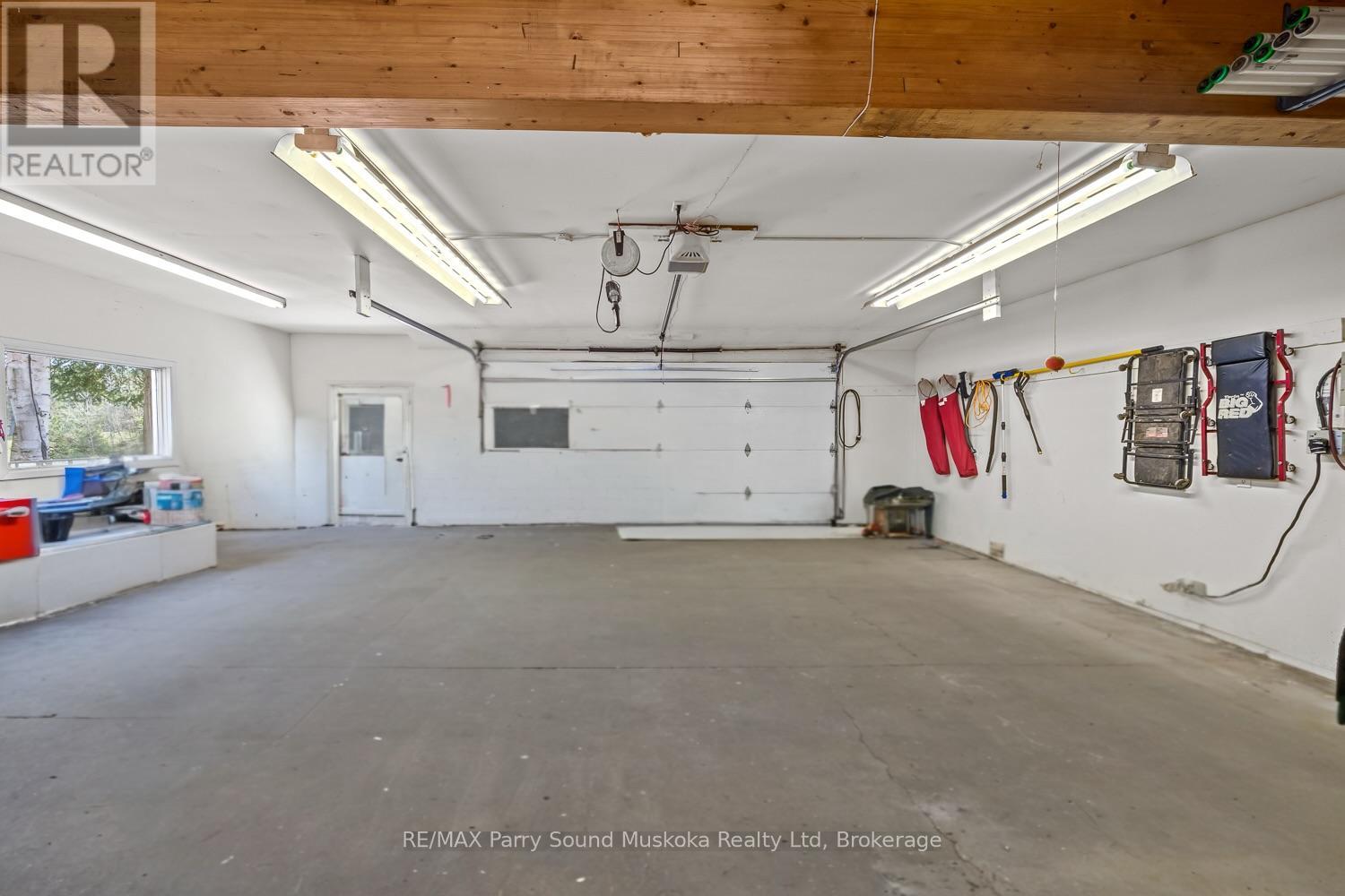 258 Lakeside Trail, Magnetawan, Ontario  P0A 1P0 - Photo 47 - X12864604