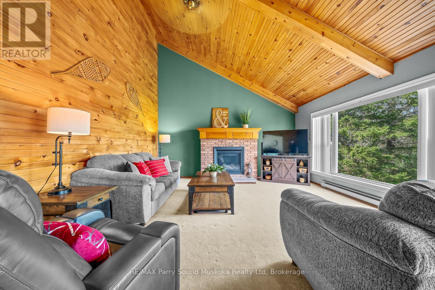 258 Lakeside Trail, Magnetawan, Ontario  P0A 1P0 - Photo 8 - X12864604