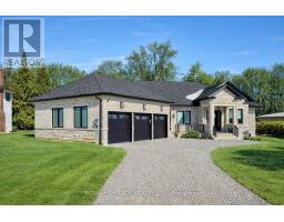 614 ROSELAWN AVENUE, Oshawa, Ontario