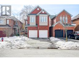 17 MONACO CRESCENT, Richmond Hill, Ontario