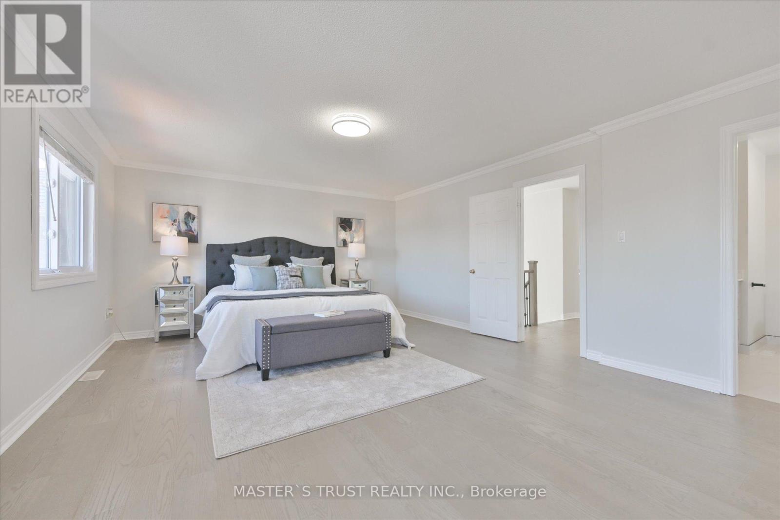 2131 Deer Park Road, Oakville, Ontario  L6M 3X4 - Photo 23 - W12864582