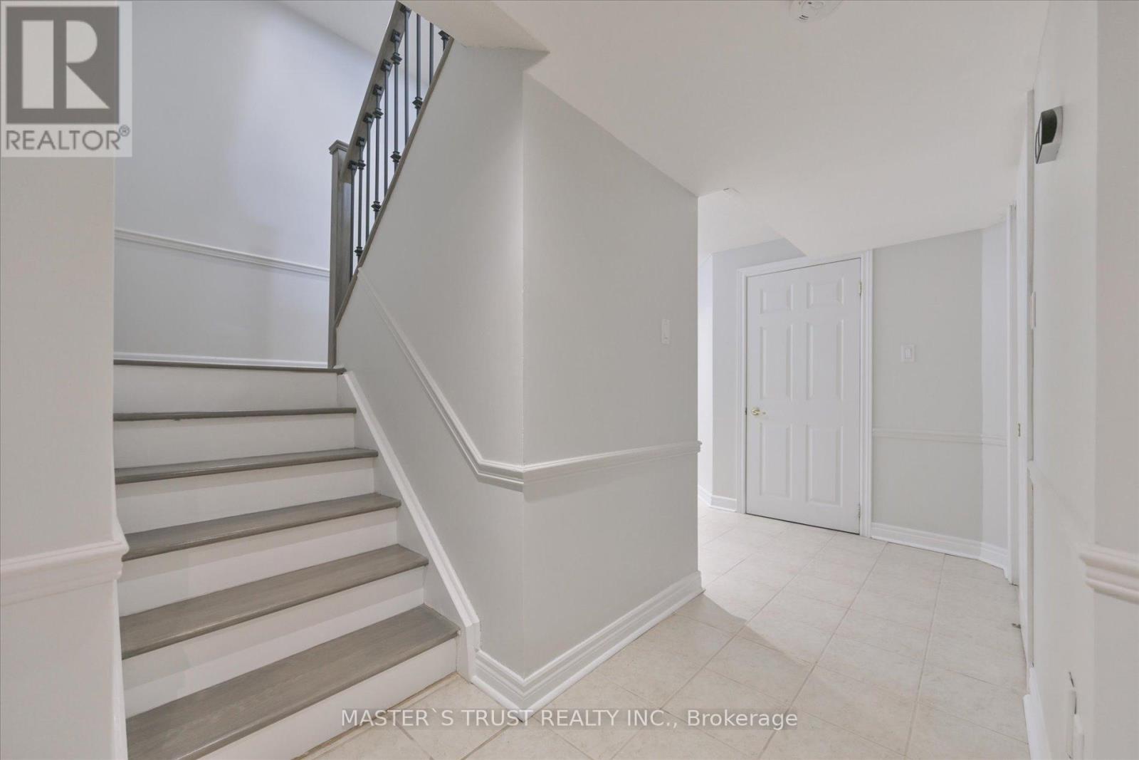 2131 Deer Park Road, Oakville, Ontario  L6M 3X4 - Photo 33 - W12864582