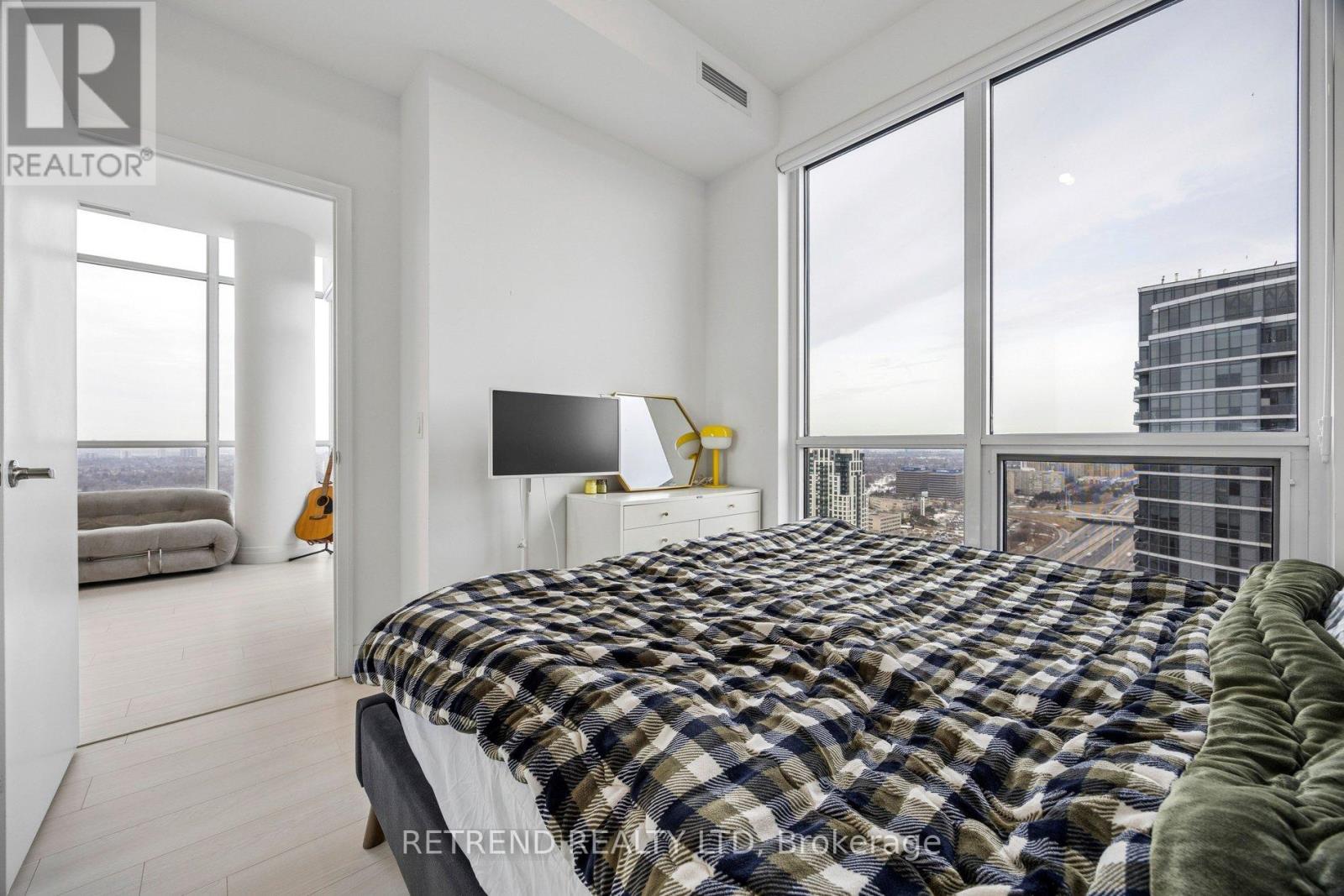 3302 - 30 Gibbs Road, Toronto, Ontario  M9B 0E4 - Photo 10 - W12864608