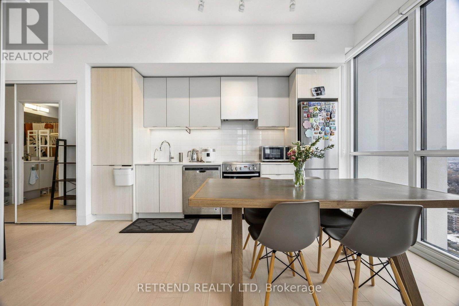 3302 - 30 Gibbs Road, Toronto, Ontario  M9B 0E4 - Photo 3 - W12864608