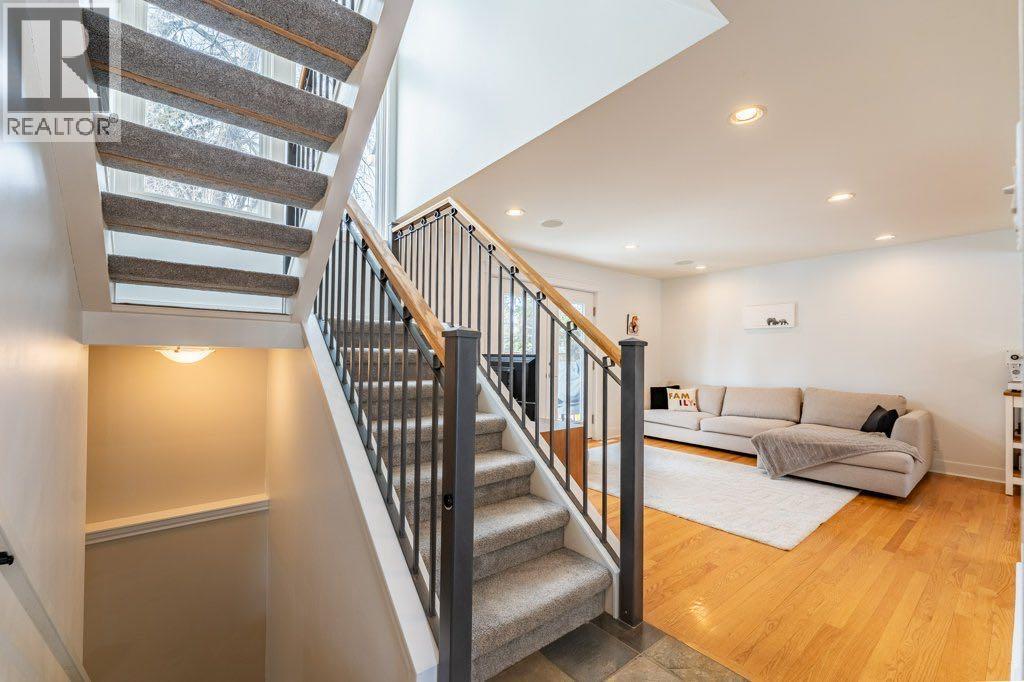 5227 Carney Road Nw, Calgary, Alberta  T2L 1G1 - Photo 10 - A2289578