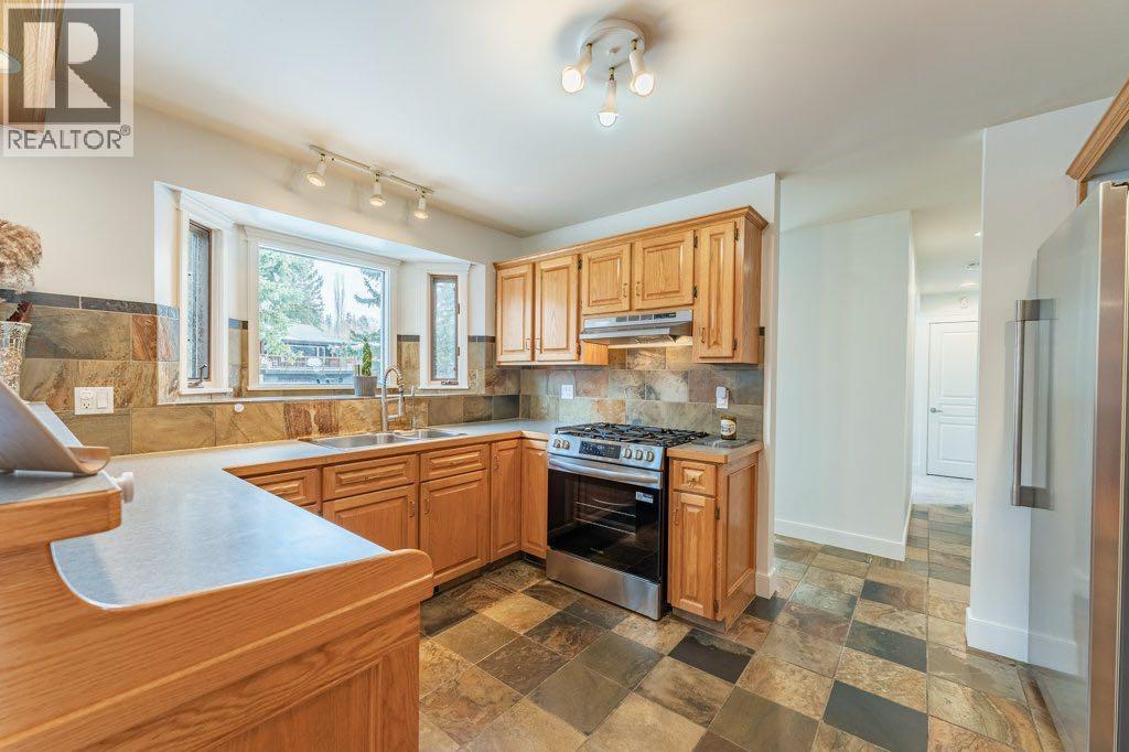 5227 Carney Road Nw, Calgary, Alberta  T2L 1G1 - Photo 7 - A2289578