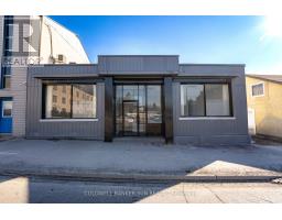 290 DUNDAS STREET, Woodstock, Ontario