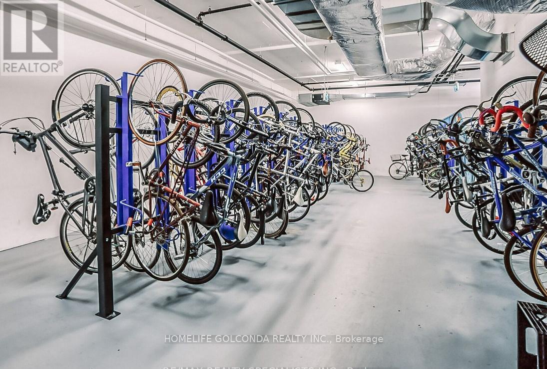 1707 - 181 Dundas Street E, Toronto, Ontario  M5A 0N5 - Photo 12 - C12864654