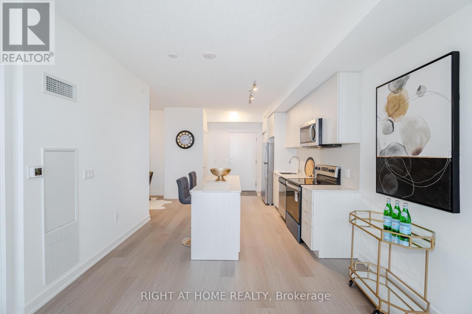 616 - 859 The Queensway, Toronto, Ontario  M8Z 1N8 - Photo 22 - W12864638