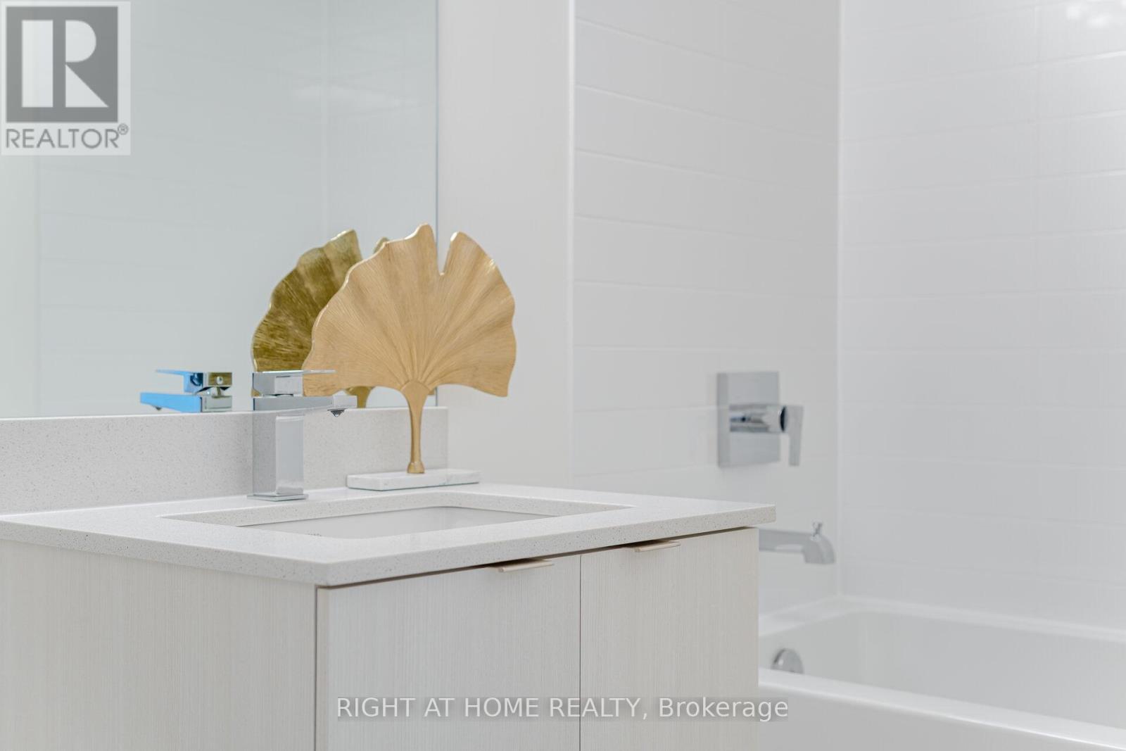 616 - 859 The Queensway, Toronto, Ontario  M8Z 1N8 - Photo 36 - W12864638