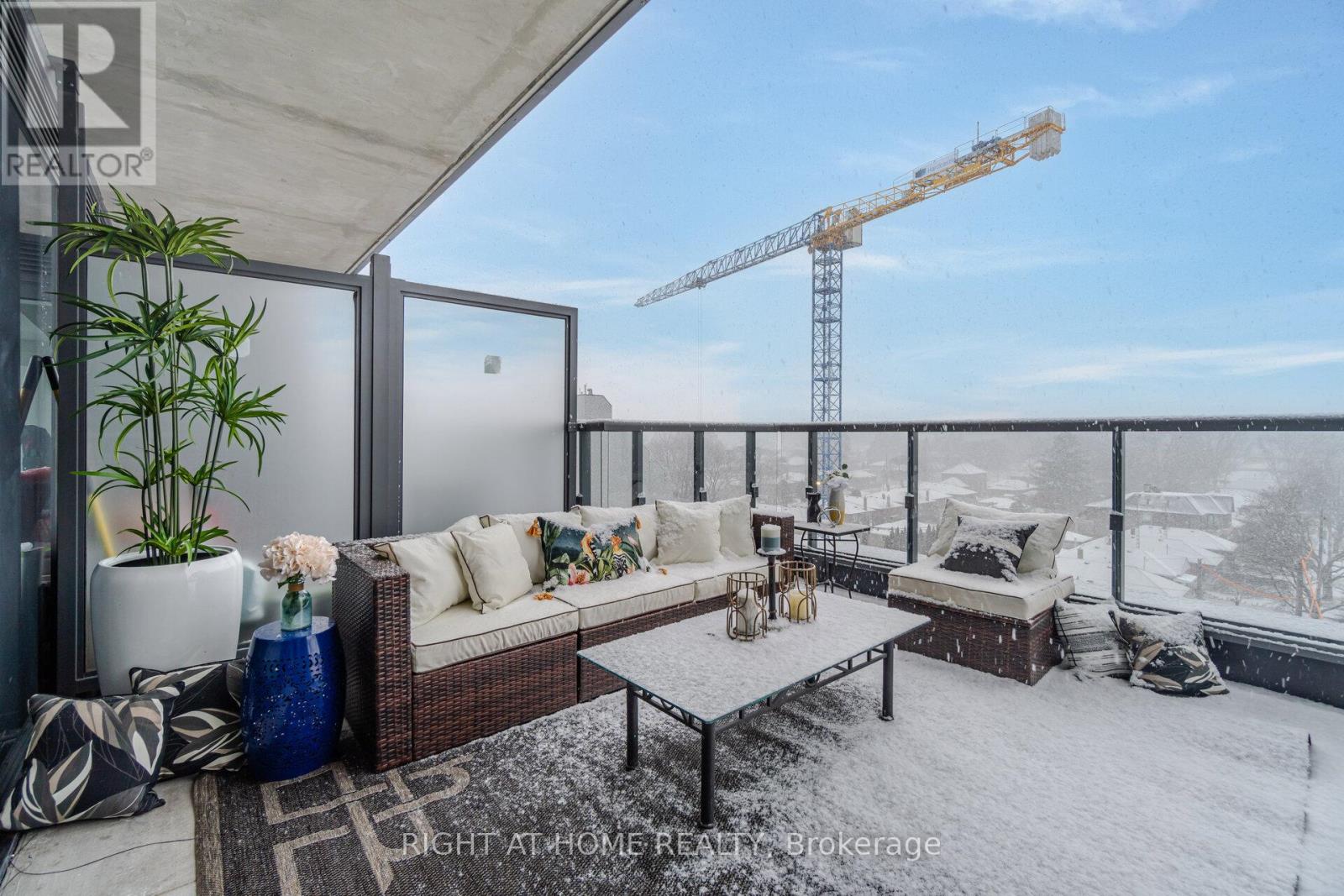 616 - 859 The Queensway, Toronto, Ontario  M8Z 1N8 - Photo 37 - W12864638