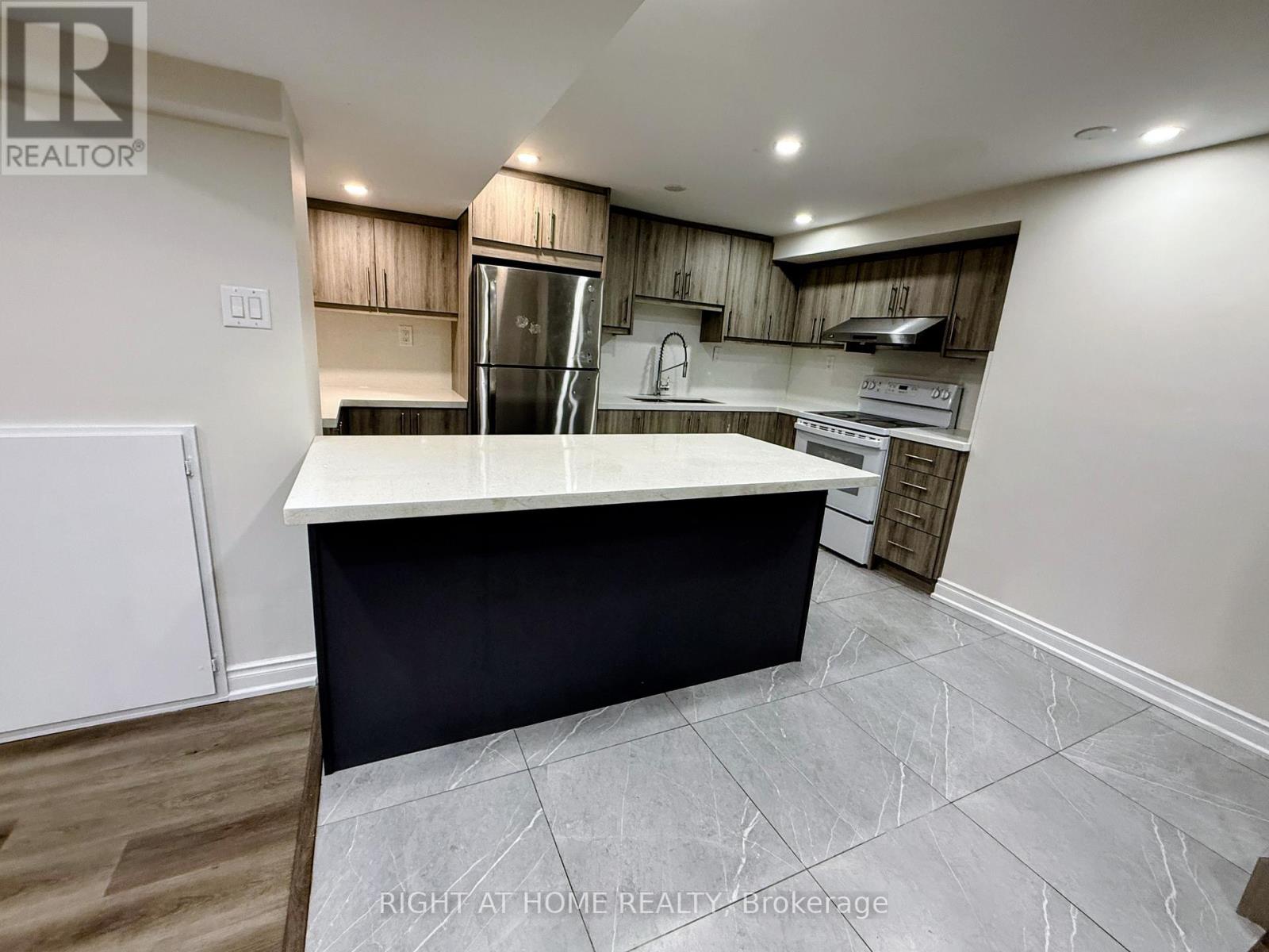 3419 DOVETAIL MEWS, Mississauga, Ontario