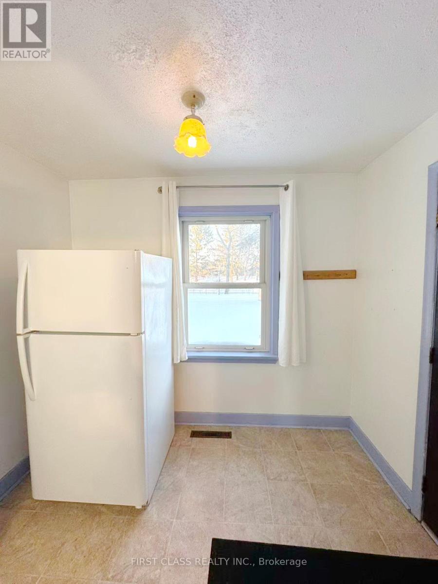 6281 Burdette Drive, Niagara Falls (Morrison), Ontario  L2E 5H1 - Photo 11 - X12864644