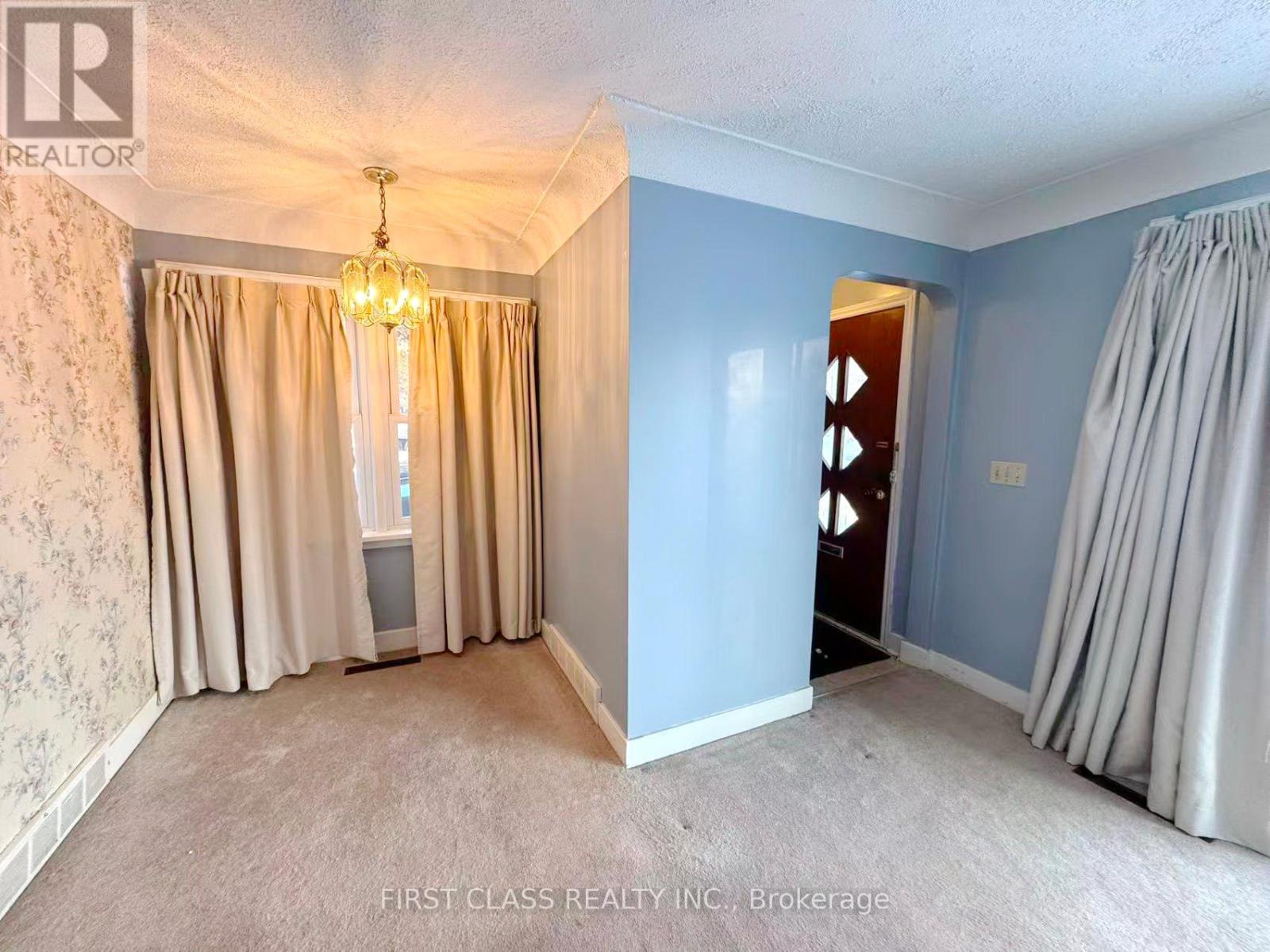 6281 Burdette Drive, Niagara Falls (Morrison), Ontario  L2E 5H1 - Photo 4 - X12864644