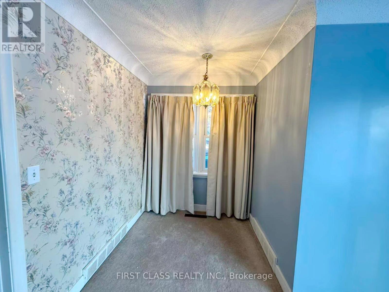 6281 Burdette Drive, Niagara Falls (Morrison), Ontario  L2E 5H1 - Photo 5 - X12864644