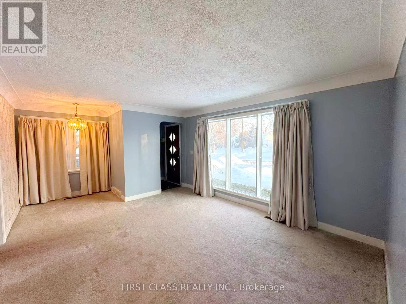 6281 Burdette Drive, Niagara Falls (Morrison), Ontario  L2E 5H1 - Photo 8 - X12864644