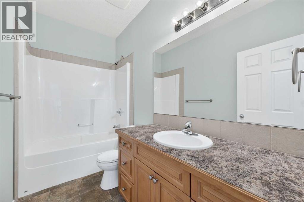 107 Strathmore Lakes Common, Strathmore, Alberta  T1P 1Y7 - Photo 21 - A2280272