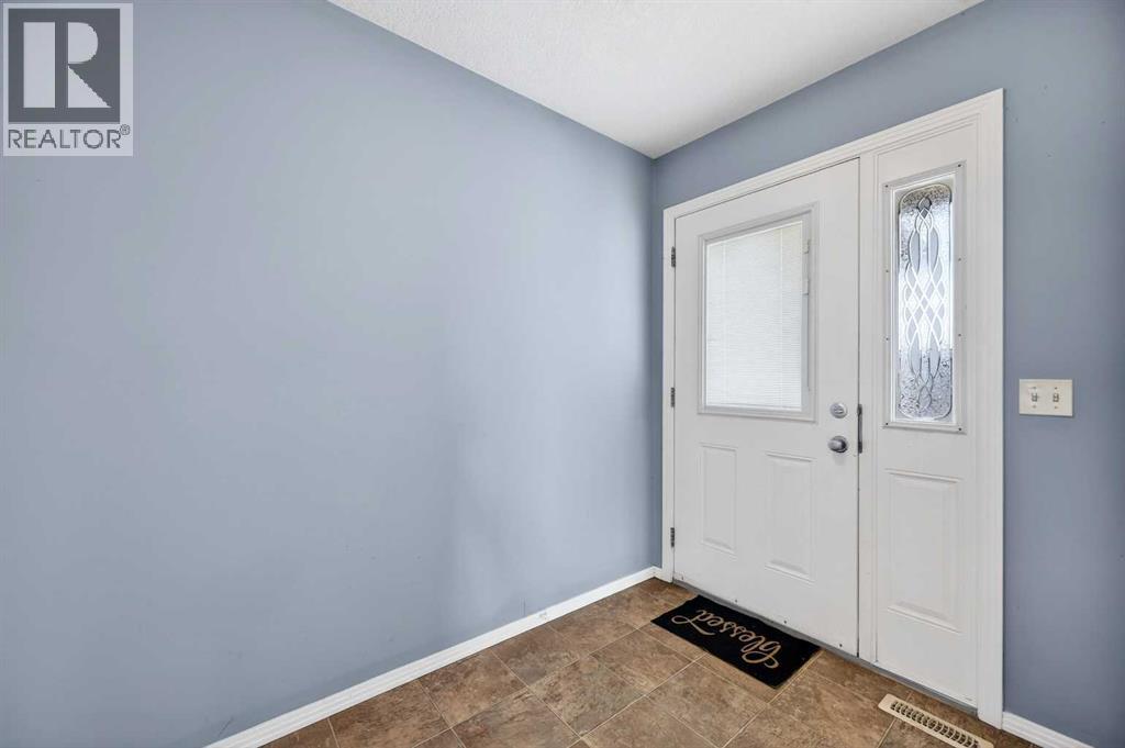 107 Strathmore Lakes Common, Strathmore, Alberta  T1P 1Y7 - Photo 34 - A2280272