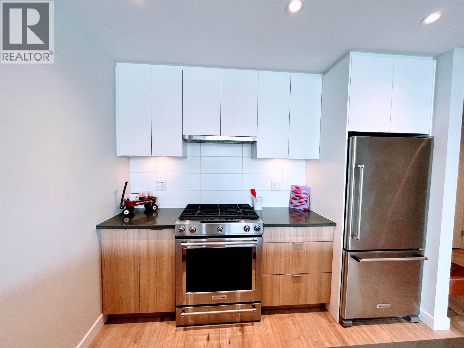 1205 3430 E Kent Avenue South, Vancouver, British Columbia  V5S 0G7 - Photo 14 - R3093641