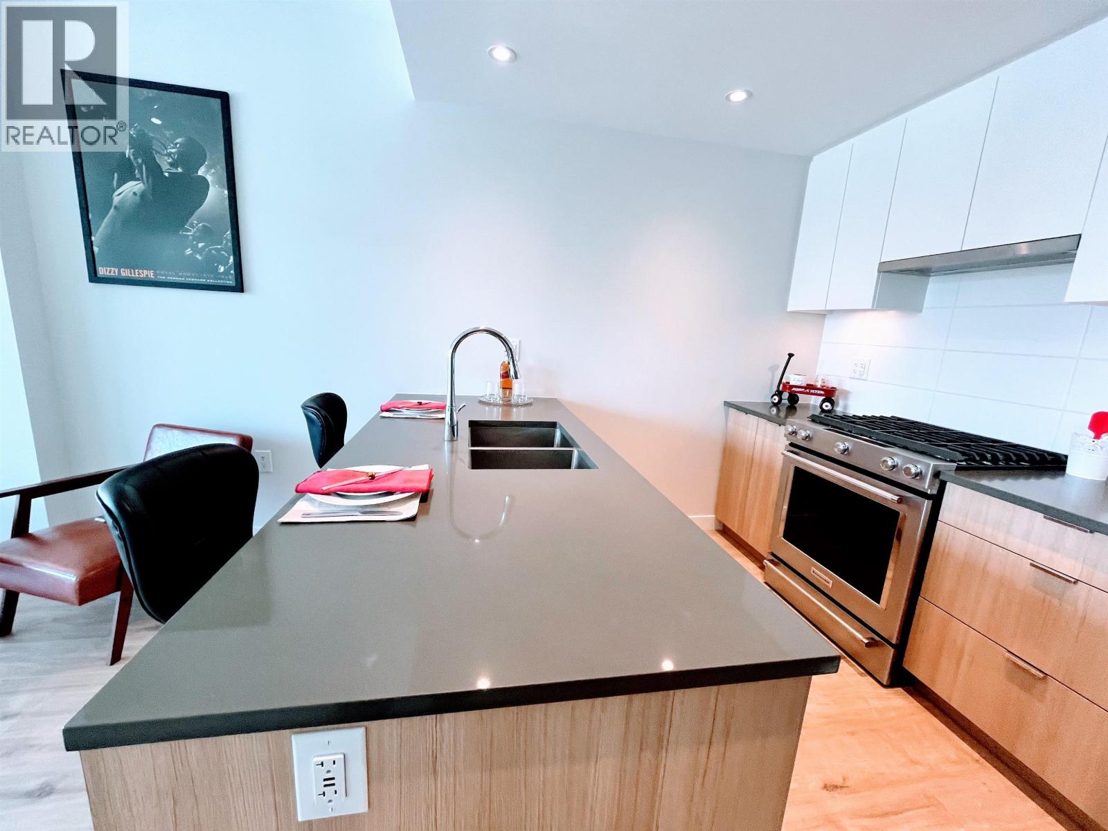 1205 3430 E Kent Avenue South, Vancouver, British Columbia  V5S 0G7 - Photo 13 - R3093641