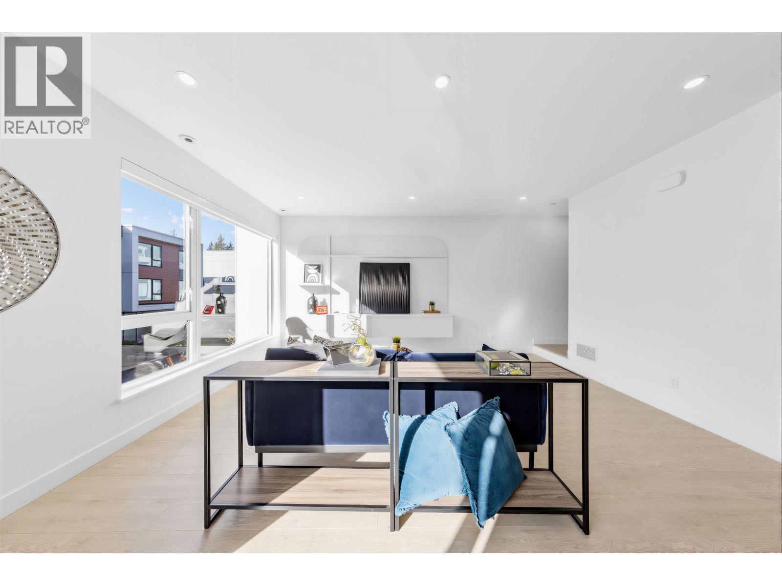 30 3597 Malsum Drive, North Vancouver, British Columbia  V7G 0B2 - Photo 5 - R3097881