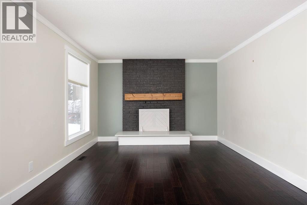 208 Signal Road, Fort Mcmurray, Alberta  T9H 3S3 - Photo 8 - A2291701