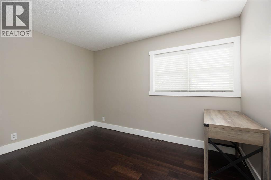 208 Signal Road, Fort Mcmurray, Alberta  T9H 3S3 - Photo 21 - A2291701