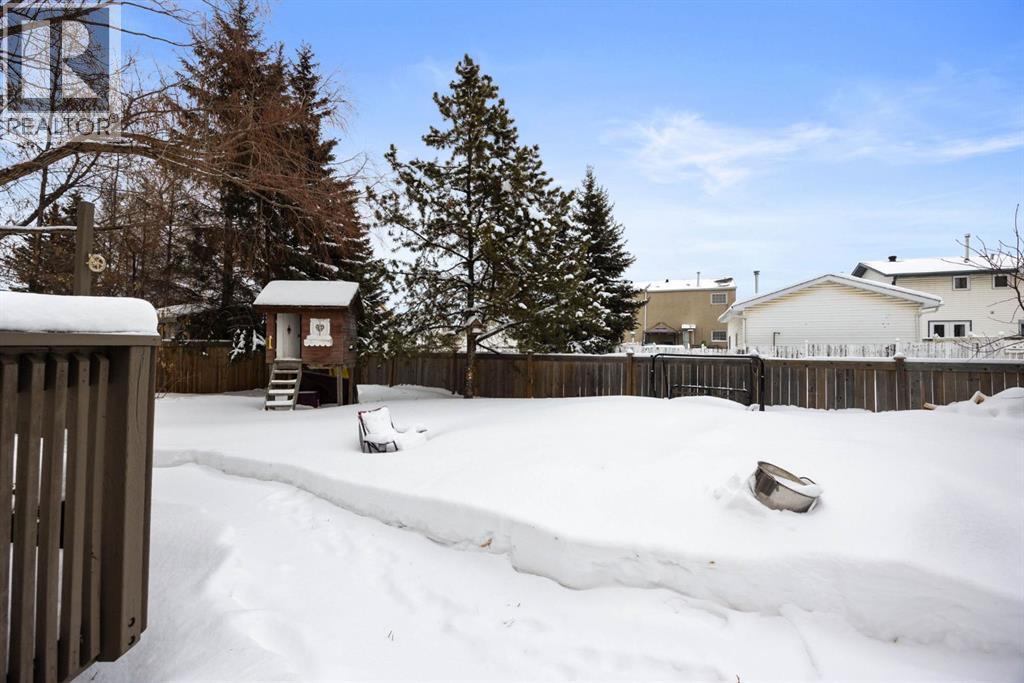 208 Signal Road, Fort Mcmurray, Alberta  T9H 3S3 - Photo 36 - A2291701