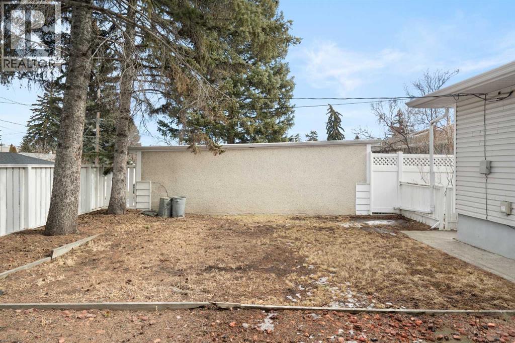 59 Hogarth Crescent Sw, Calgary, Alberta  T2V 3A8 - Photo 12 - A2291698