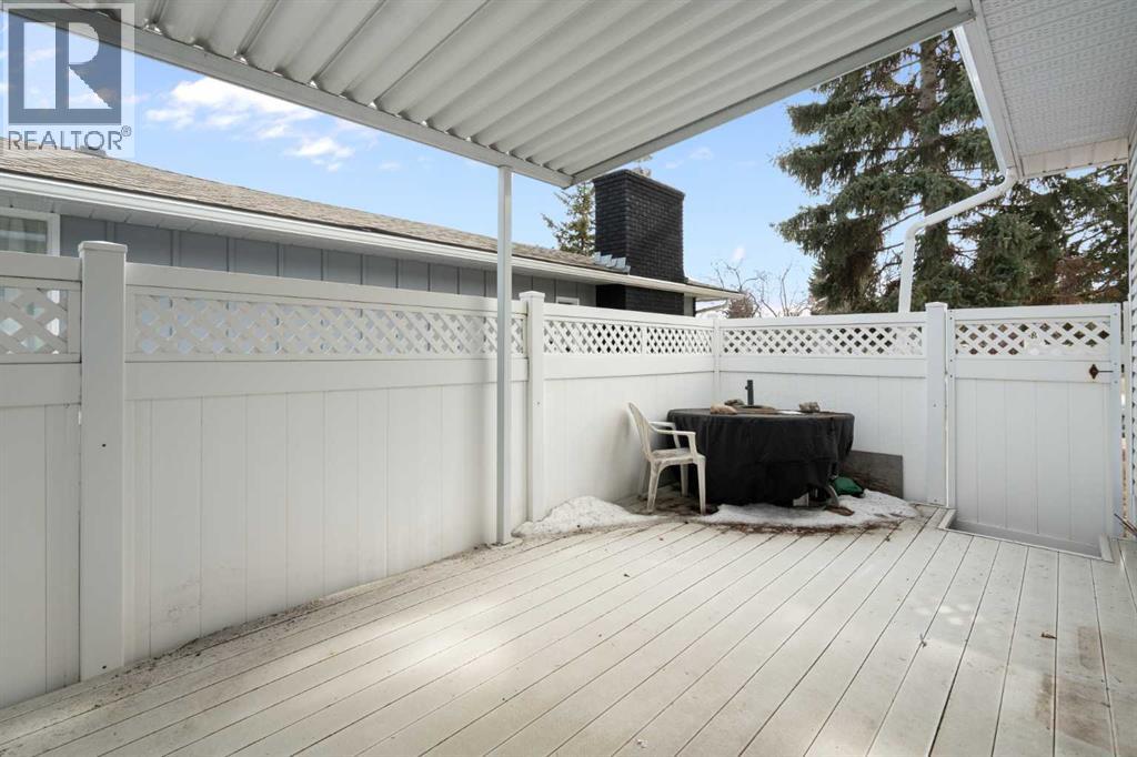 59 Hogarth Crescent Sw, Calgary, Alberta  T2V 3A8 - Photo 11 - A2291698